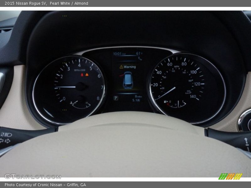 Pearl White / Almond 2015 Nissan Rogue SV