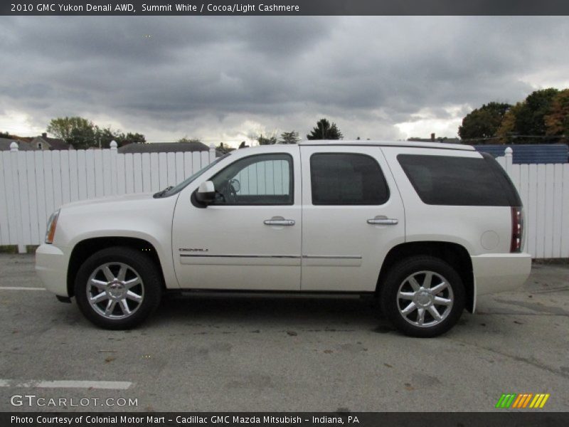Summit White / Cocoa/Light Cashmere 2010 GMC Yukon Denali AWD