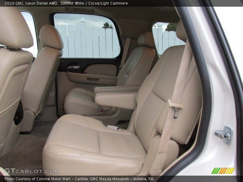 Summit White / Cocoa/Light Cashmere 2010 GMC Yukon Denali AWD
