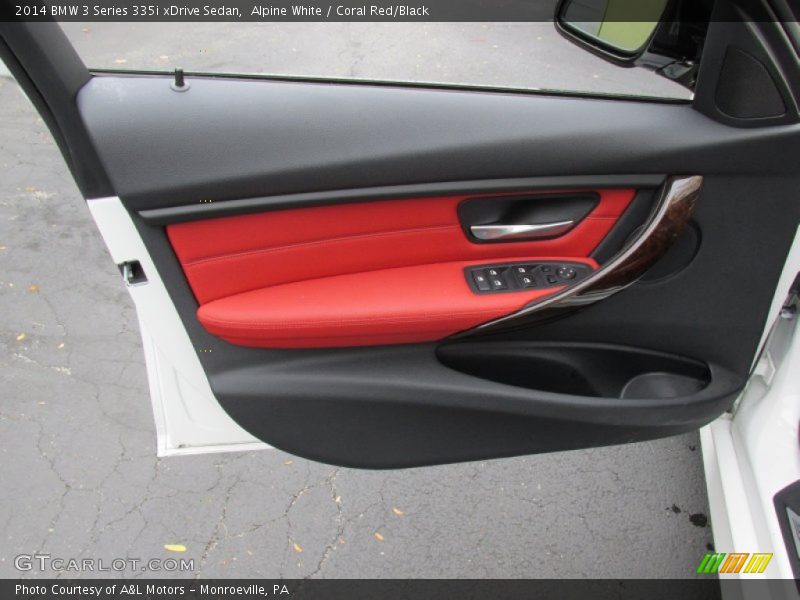 Door Panel of 2014 3 Series 335i xDrive Sedan