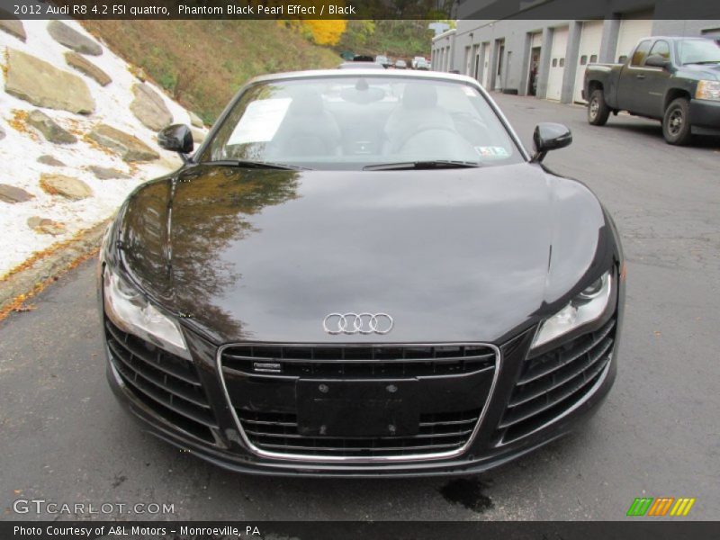  2012 R8 4.2 FSI quattro Phantom Black Pearl Effect