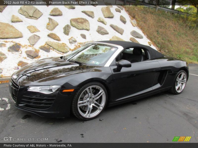 Front 3/4 View of 2012 R8 4.2 FSI quattro