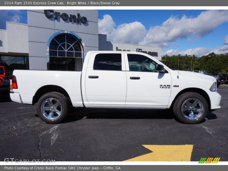 Bright White / Black/Diesel Gray 2014 Ram 1500 Express Crew Cab