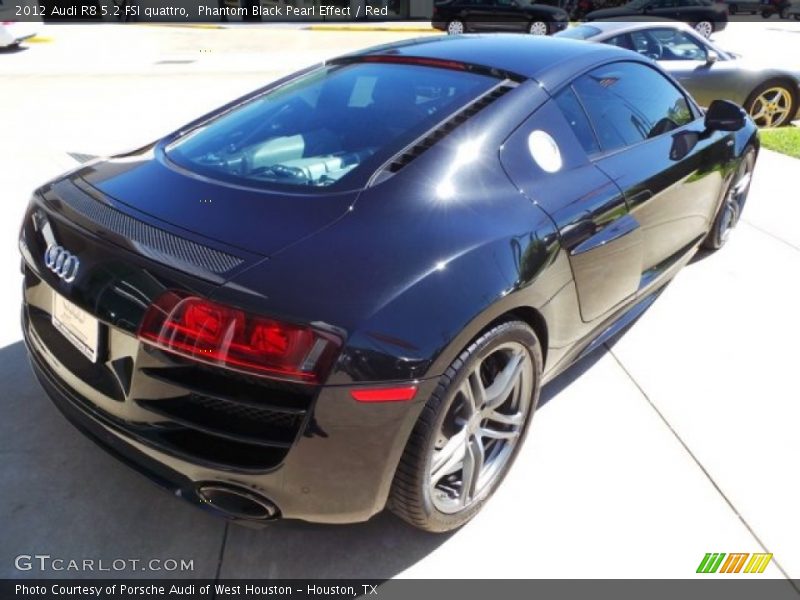 Phantom Black Pearl Effect / Red 2012 Audi R8 5.2 FSI quattro