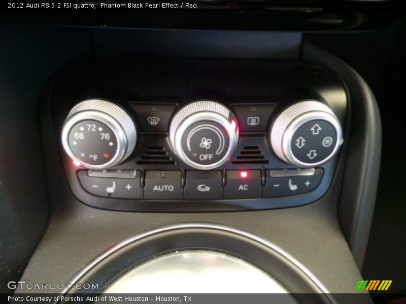 Phantom Black Pearl Effect / Red 2012 Audi R8 5.2 FSI quattro
