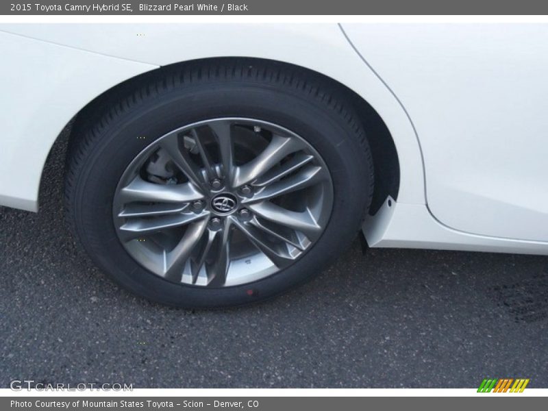  2015 Camry Hybrid SE Wheel