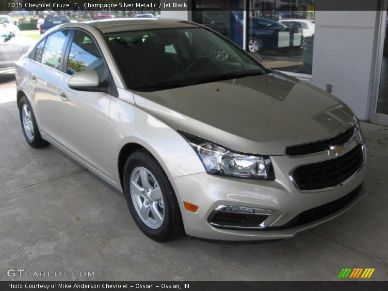 Champagne Silver Metallic / Jet Black 2015 Chevrolet Cruze LT