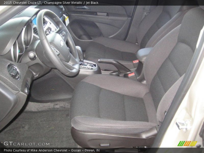 Champagne Silver Metallic / Jet Black 2015 Chevrolet Cruze LT