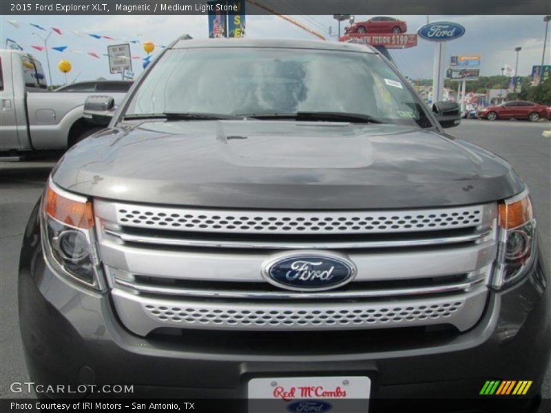 Magnetic / Medium Light Stone 2015 Ford Explorer XLT