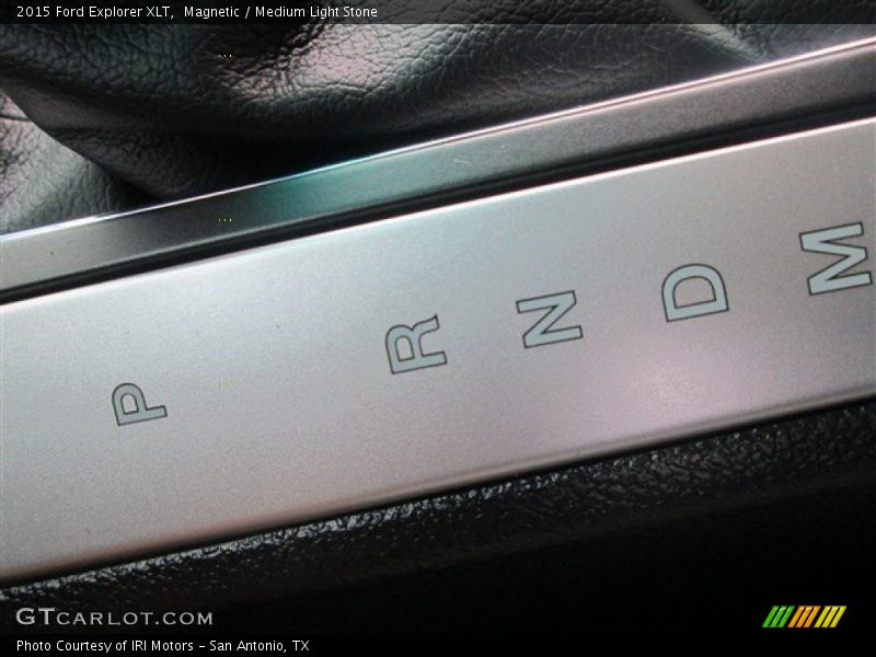 Magnetic / Medium Light Stone 2015 Ford Explorer XLT