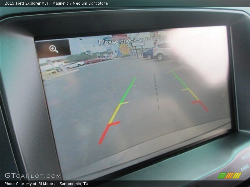 Magnetic / Medium Light Stone 2015 Ford Explorer XLT