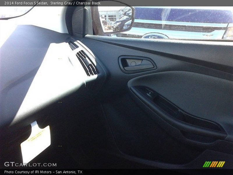 Sterling Gray / Charcoal Black 2014 Ford Focus S Sedan
