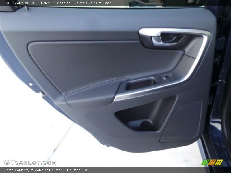 Caspian Blue Metallic / Off Black 2015 Volvo XC60 T5 Drive-E