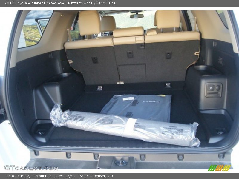  2015 4Runner Limited 4x4 Trunk