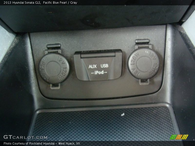 Pacific Blue Pearl / Gray 2013 Hyundai Sonata GLS