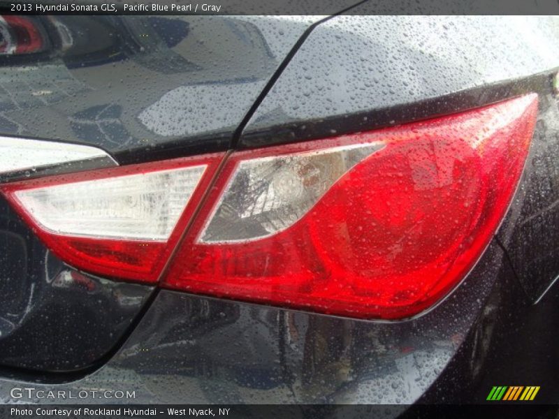 Pacific Blue Pearl / Gray 2013 Hyundai Sonata GLS