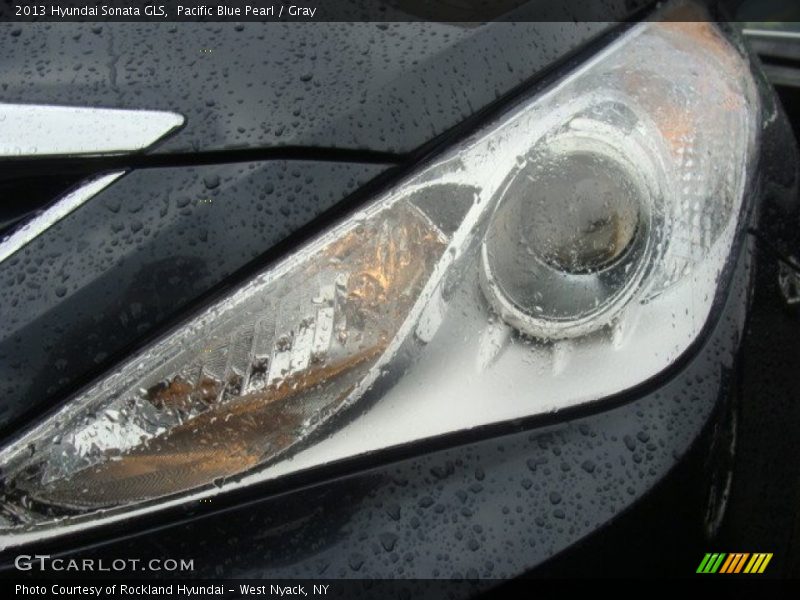 Pacific Blue Pearl / Gray 2013 Hyundai Sonata GLS