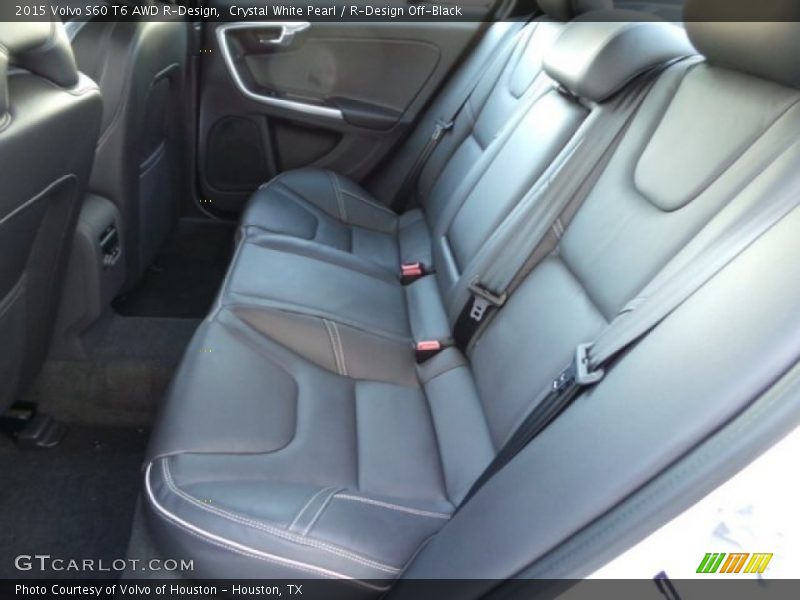 Rear Seat of 2015 S60 T6 AWD R-Design