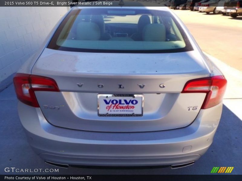 Bright Silver Metallic / Soft Beige 2015 Volvo S60 T5 Drive-E