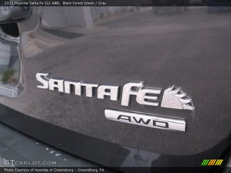 Black Forest Green / Gray 2011 Hyundai Santa Fe GLS AWD