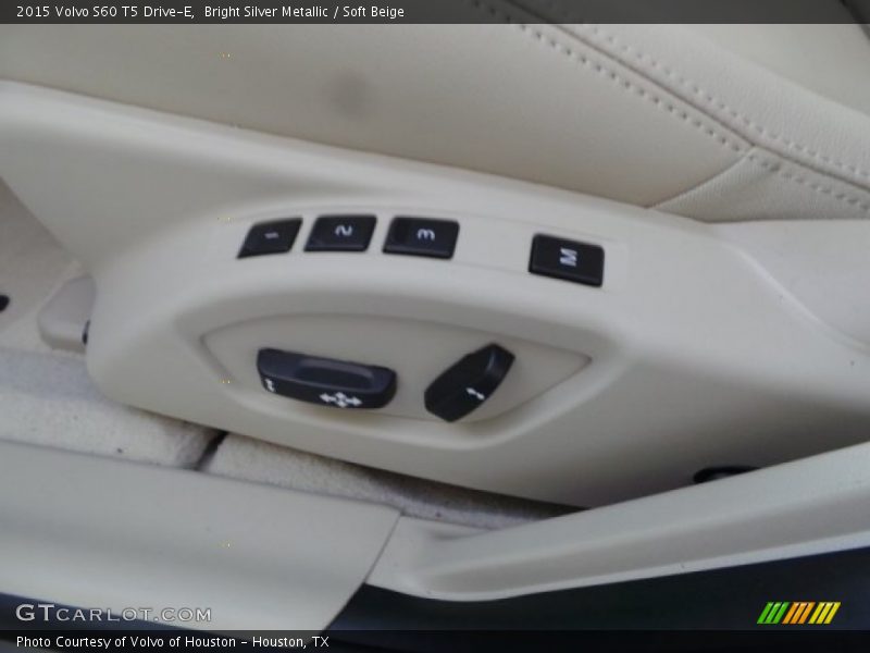 Bright Silver Metallic / Soft Beige 2015 Volvo S60 T5 Drive-E