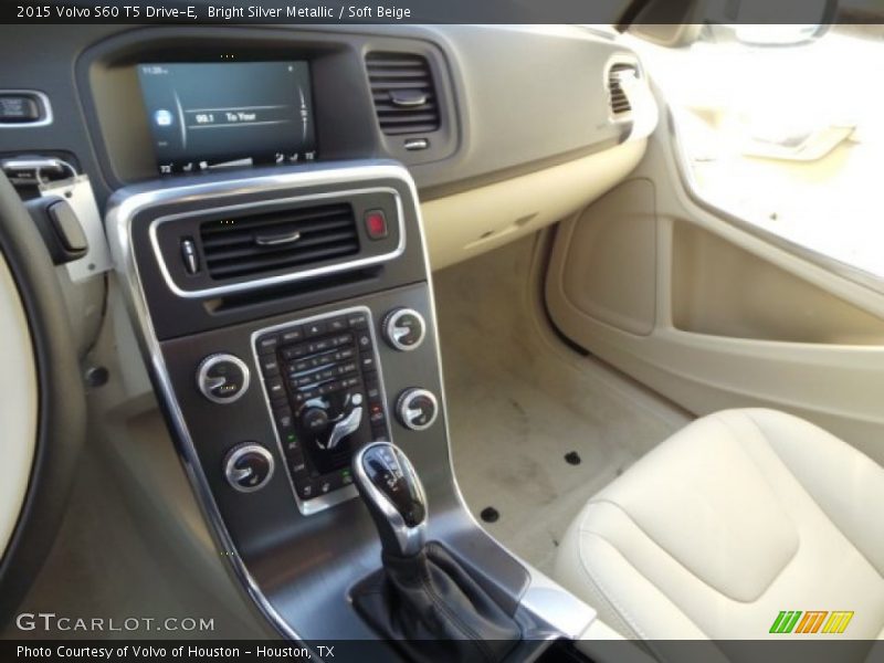 Bright Silver Metallic / Soft Beige 2015 Volvo S60 T5 Drive-E