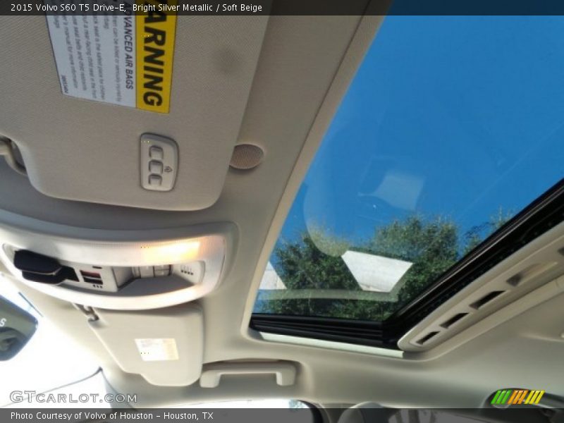 Bright Silver Metallic / Soft Beige 2015 Volvo S60 T5 Drive-E