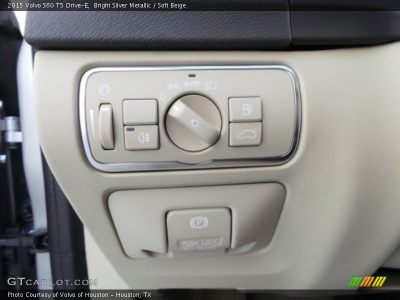 Bright Silver Metallic / Soft Beige 2015 Volvo S60 T5 Drive-E