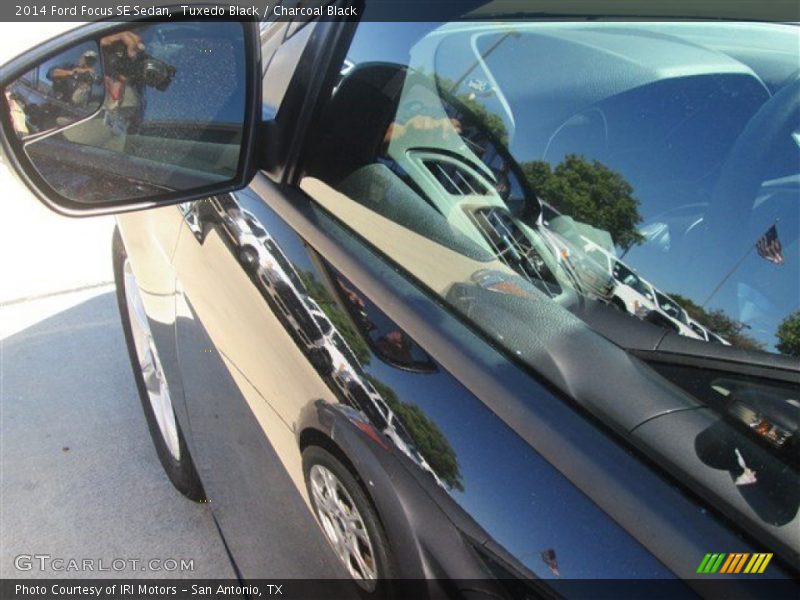 Tuxedo Black / Charcoal Black 2014 Ford Focus SE Sedan