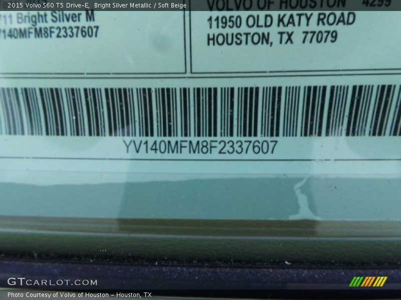 Bright Silver Metallic / Soft Beige 2015 Volvo S60 T5 Drive-E