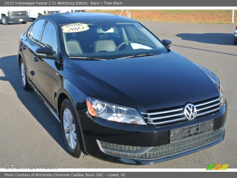 Black / Titan Black 2013 Volkswagen Passat 2.5L Wolfsburg Edition