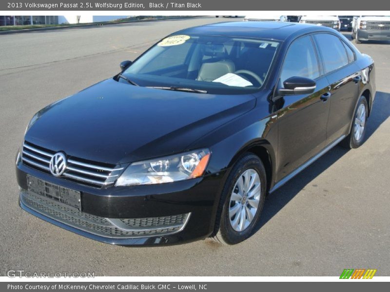 Black / Titan Black 2013 Volkswagen Passat 2.5L Wolfsburg Edition