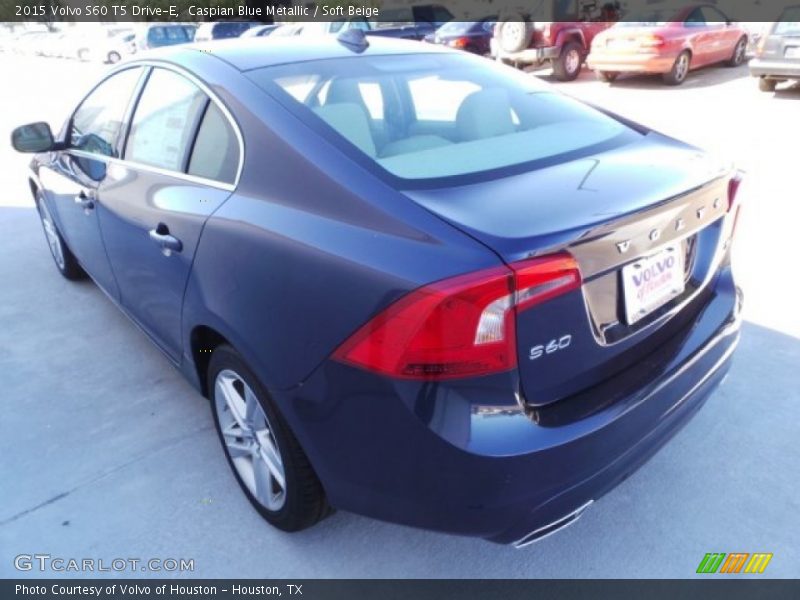 Caspian Blue Metallic / Soft Beige 2015 Volvo S60 T5 Drive-E