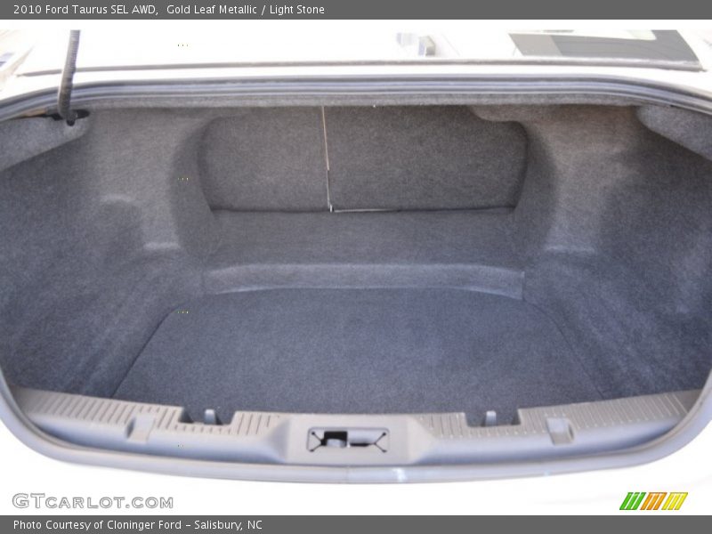 Gold Leaf Metallic / Light Stone 2010 Ford Taurus SEL AWD
