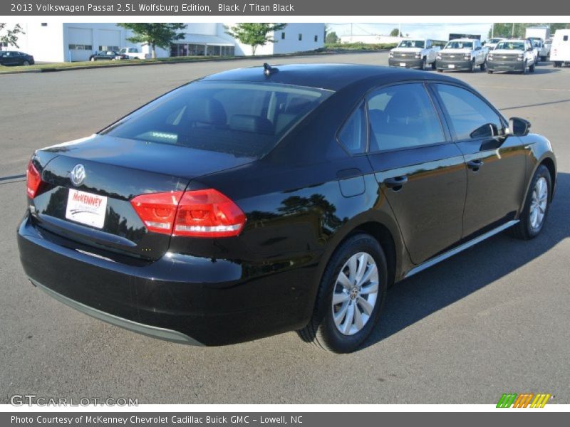 Black / Titan Black 2013 Volkswagen Passat 2.5L Wolfsburg Edition