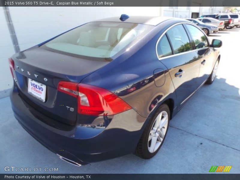 Caspian Blue Metallic / Soft Beige 2015 Volvo S60 T5 Drive-E