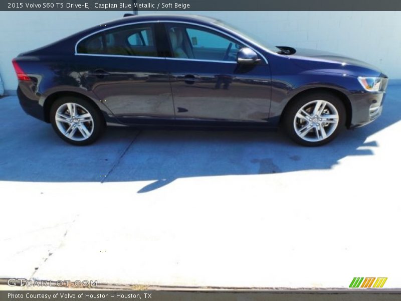 Caspian Blue Metallic / Soft Beige 2015 Volvo S60 T5 Drive-E