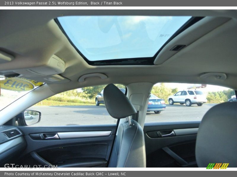Black / Titan Black 2013 Volkswagen Passat 2.5L Wolfsburg Edition