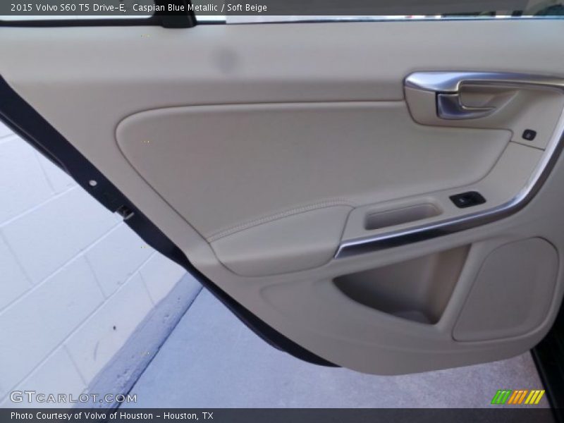 Caspian Blue Metallic / Soft Beige 2015 Volvo S60 T5 Drive-E