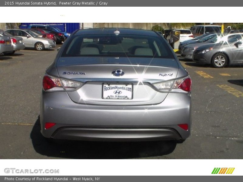 Pewter Gray Metallic / Gray 2015 Hyundai Sonata Hybrid