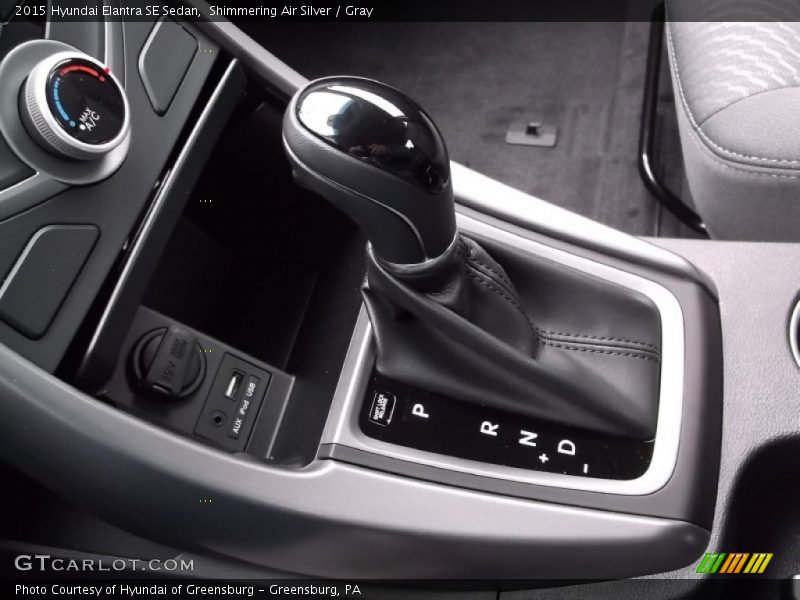 Shimmering Air Silver / Gray 2015 Hyundai Elantra SE Sedan