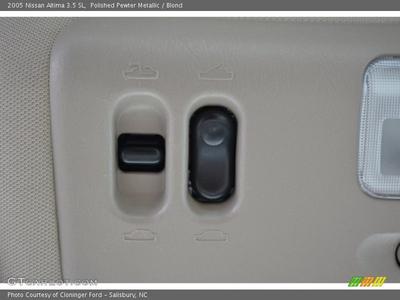 Polished Pewter Metallic / Blond 2005 Nissan Altima 3.5 SL