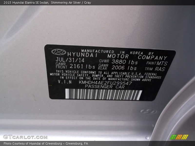 Shimmering Air Silver / Gray 2015 Hyundai Elantra SE Sedan