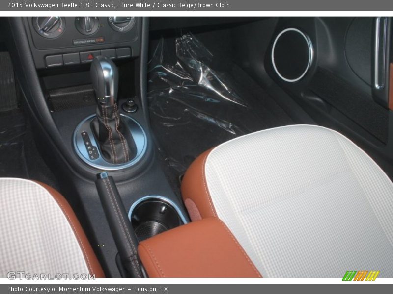 Pure White / Classic Beige/Brown Cloth 2015 Volkswagen Beetle 1.8T Classic