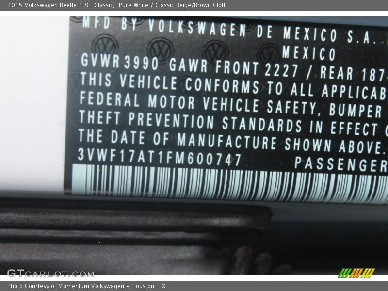 Pure White / Classic Beige/Brown Cloth 2015 Volkswagen Beetle 1.8T Classic