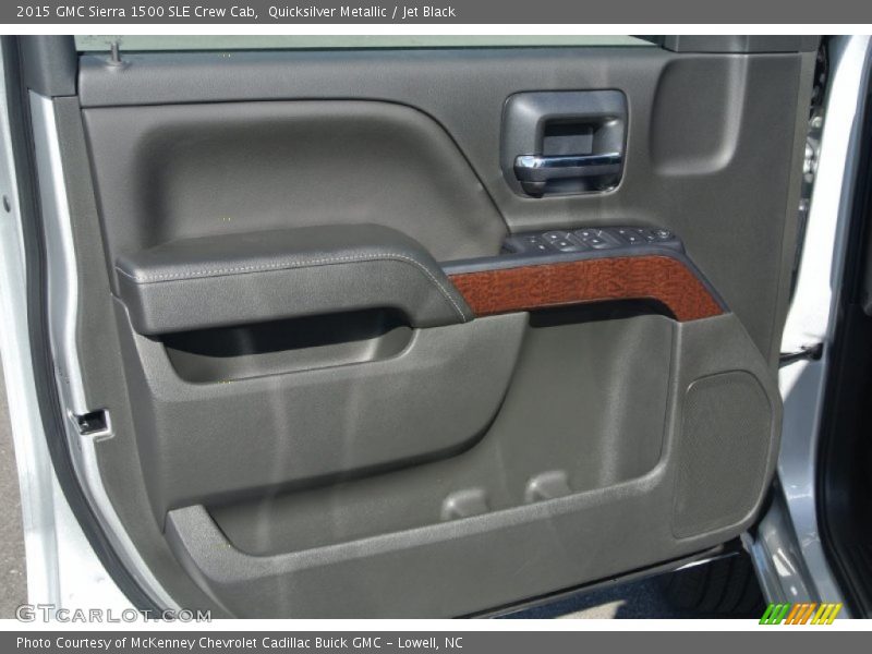 Quicksilver Metallic / Jet Black 2015 GMC Sierra 1500 SLE Crew Cab