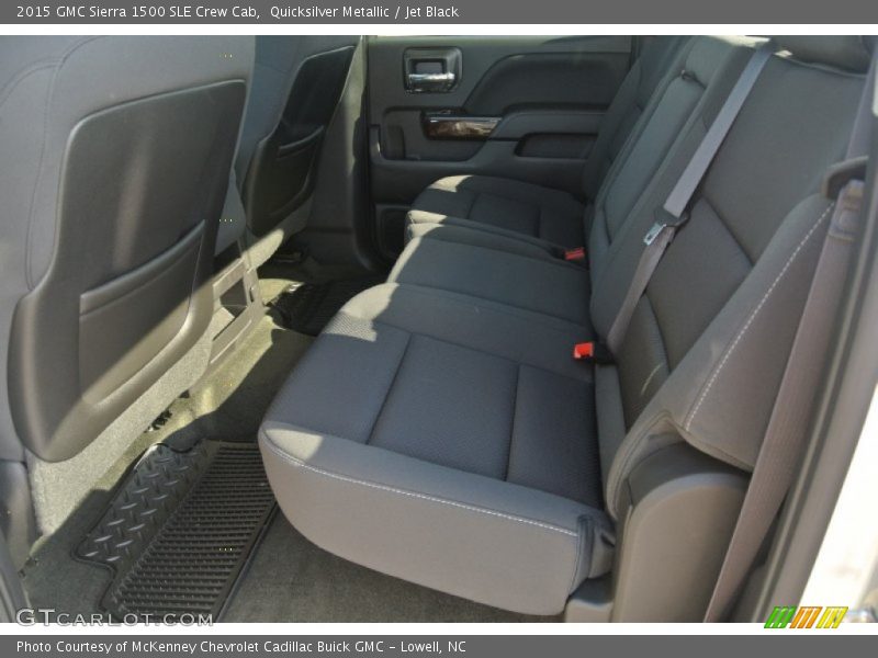 Quicksilver Metallic / Jet Black 2015 GMC Sierra 1500 SLE Crew Cab