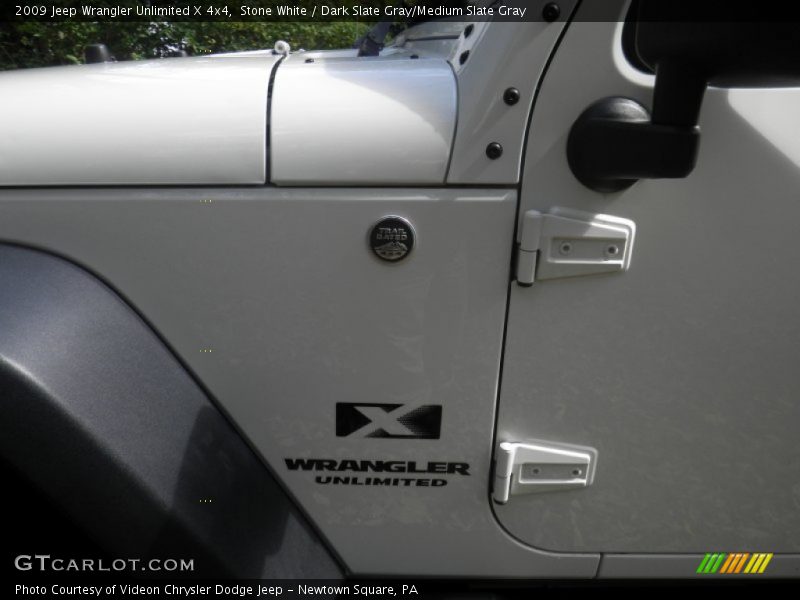 Stone White / Dark Slate Gray/Medium Slate Gray 2009 Jeep Wrangler Unlimited X 4x4