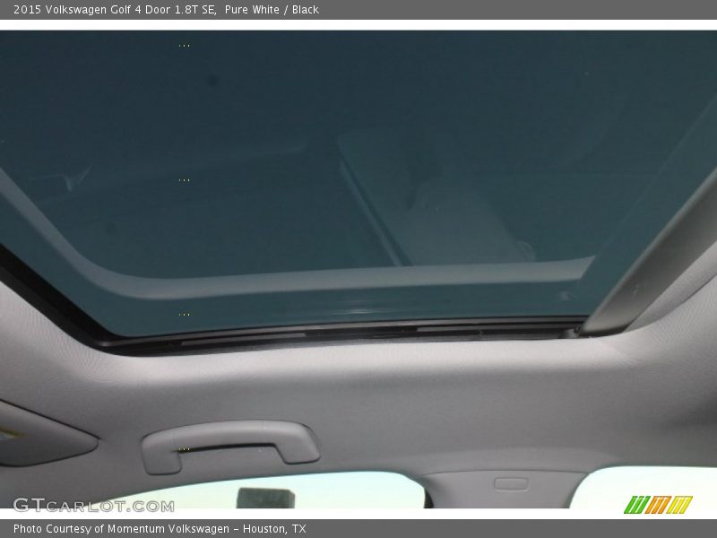 Pure White / Black 2015 Volkswagen Golf 4 Door 1.8T SE