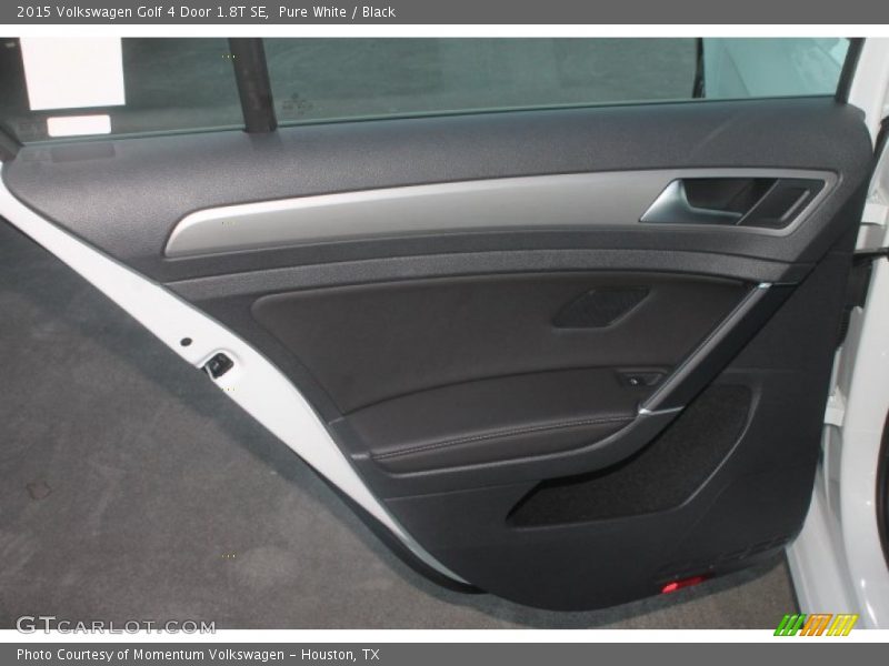 Pure White / Black 2015 Volkswagen Golf 4 Door 1.8T SE